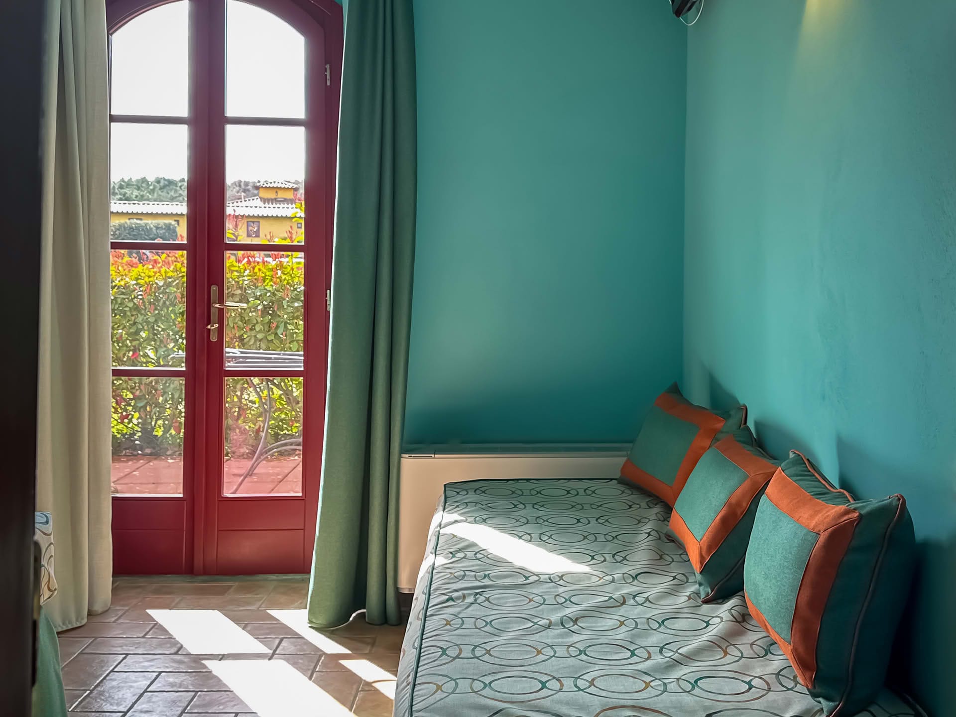 Detail des Zustellbettes im Cipresso-Apartment im Casolare Terre Rosse