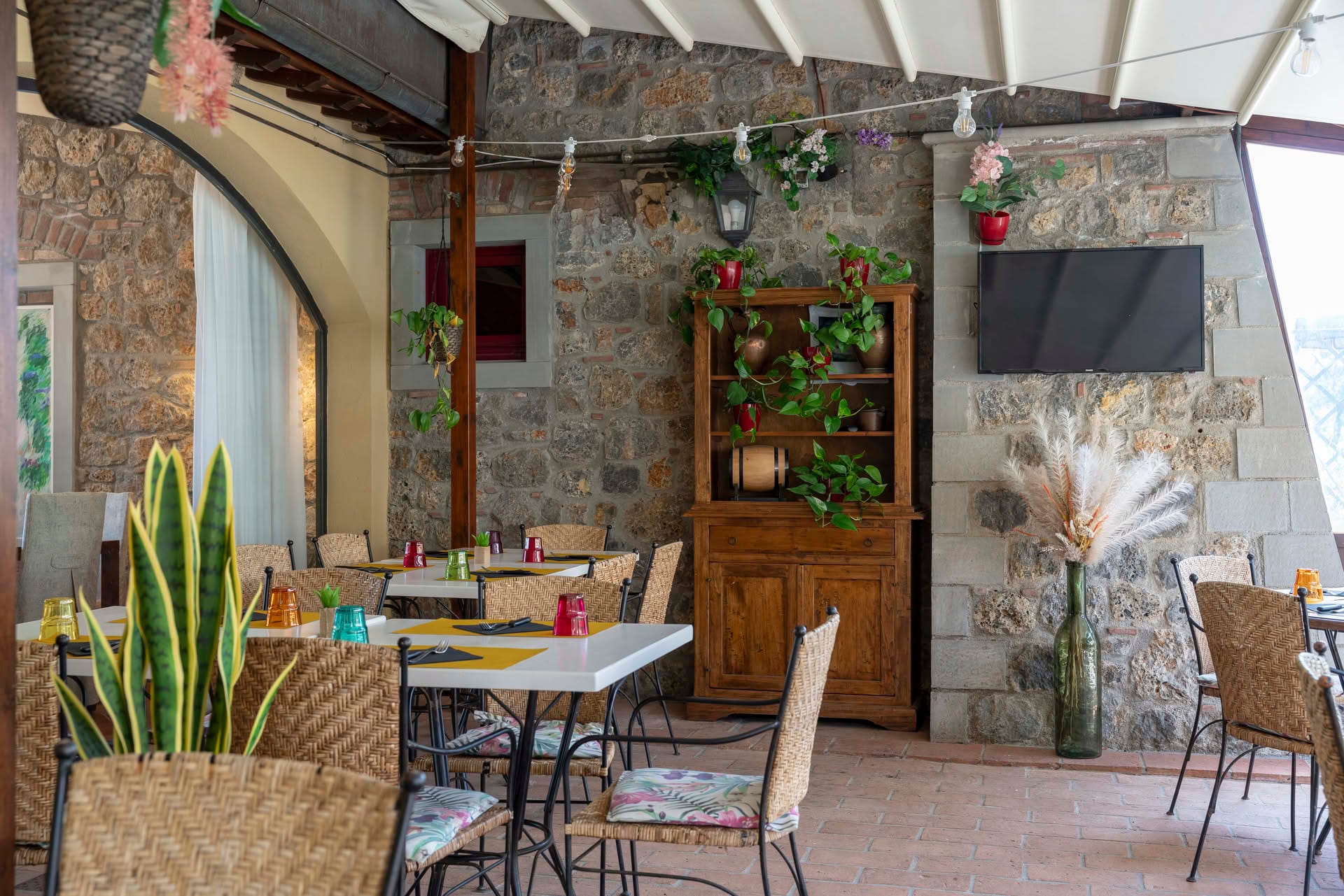 Snack Bar Casolare Terre Rosse Sangimignano 02